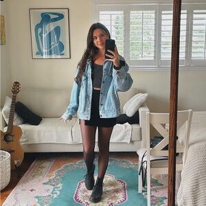 Meet your Posher, Estella